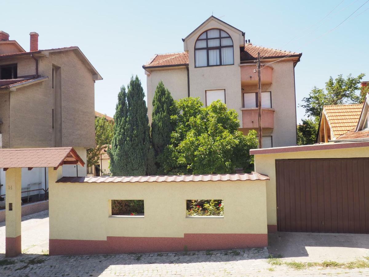 Guest House Stefanovic Vranje Exterior photo